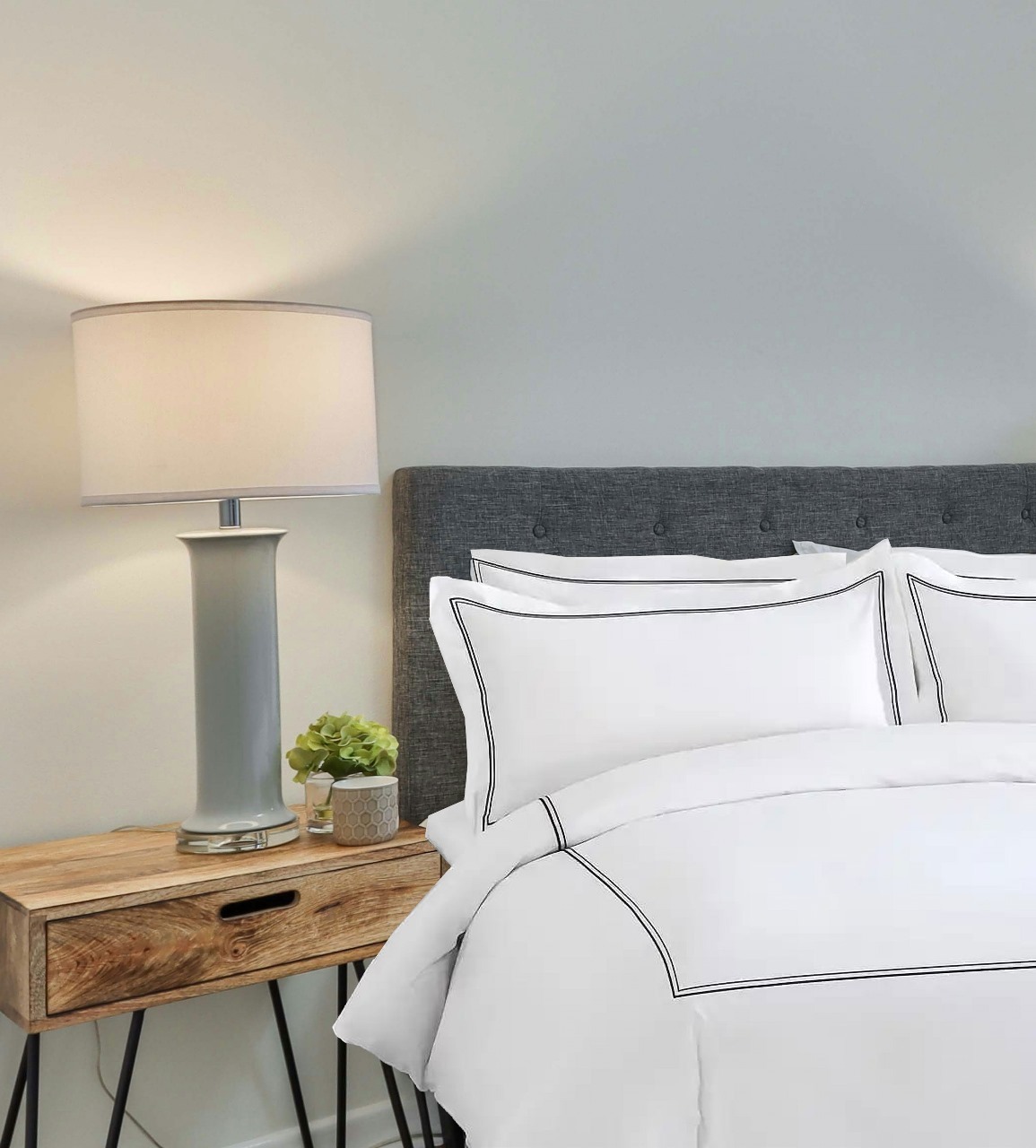 400 Thread Count White 100% Cotton Sateen 2 line embroidery Border Duvet Cover Set - Image 3