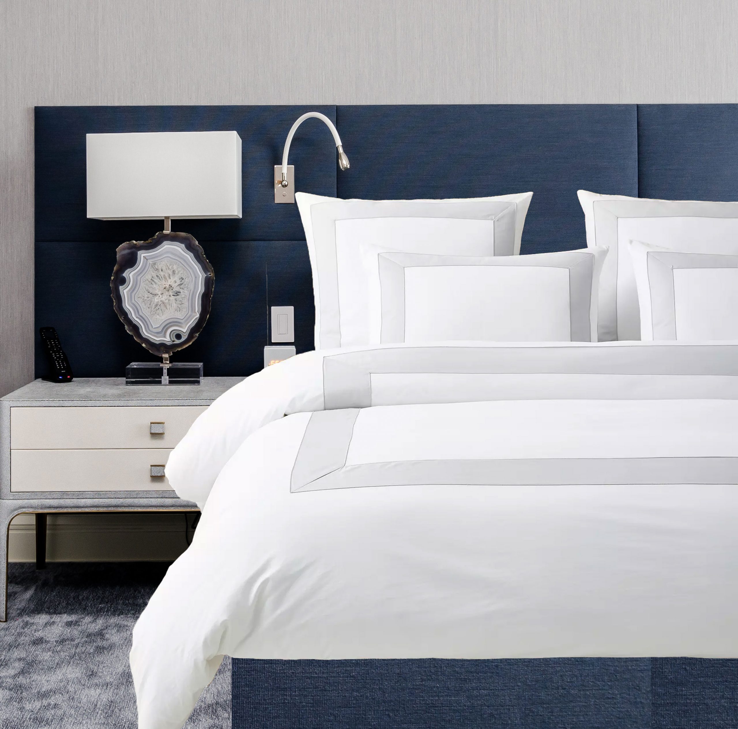 400 Thread Count white Cotton Sateen Hotel Stitch Border Frame duvet cover set - Image 5