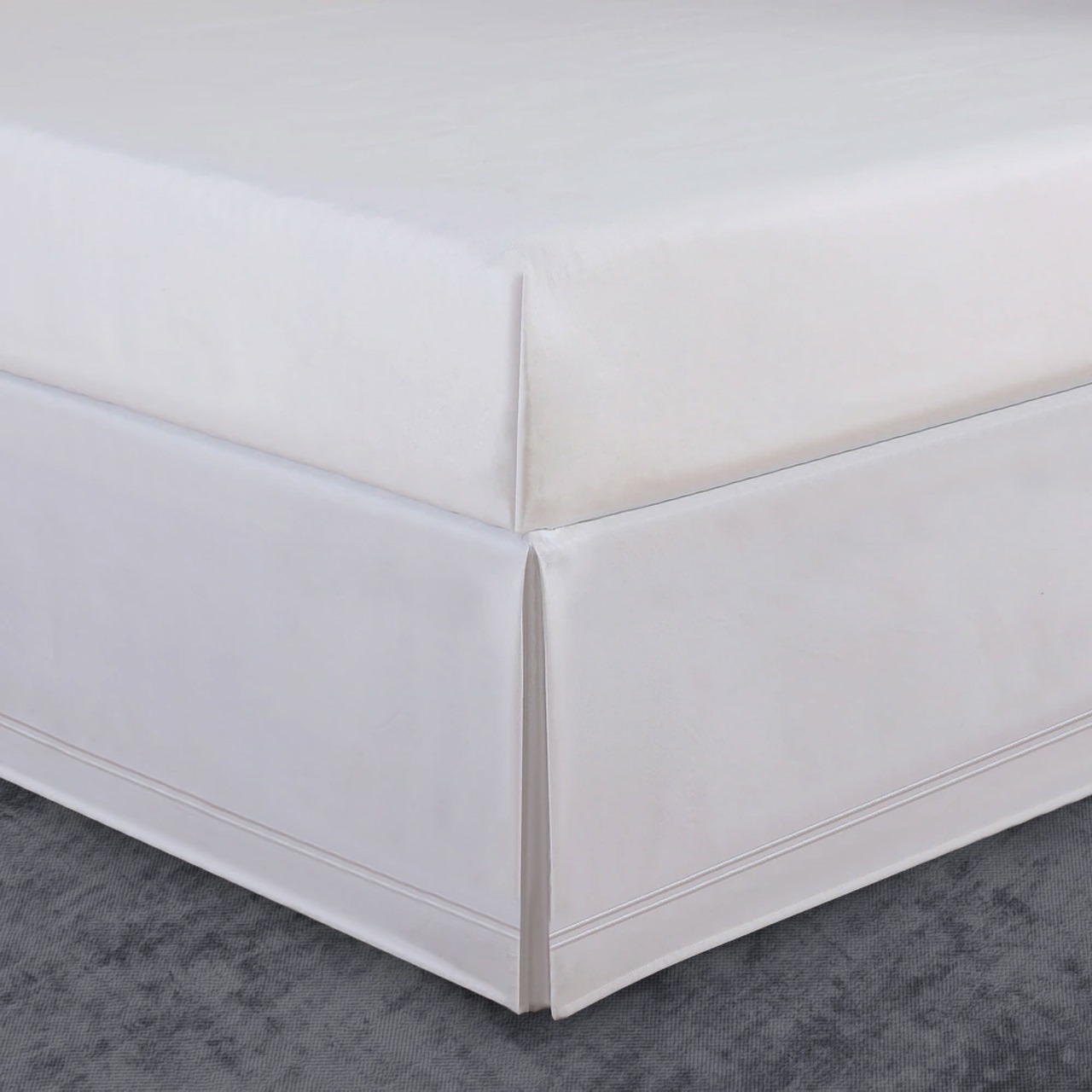 400 Thread Count White Cotton Sateen Double Embroidery Border Tailored Bed Skirt Three Sided Coverage with Platform - Image 3