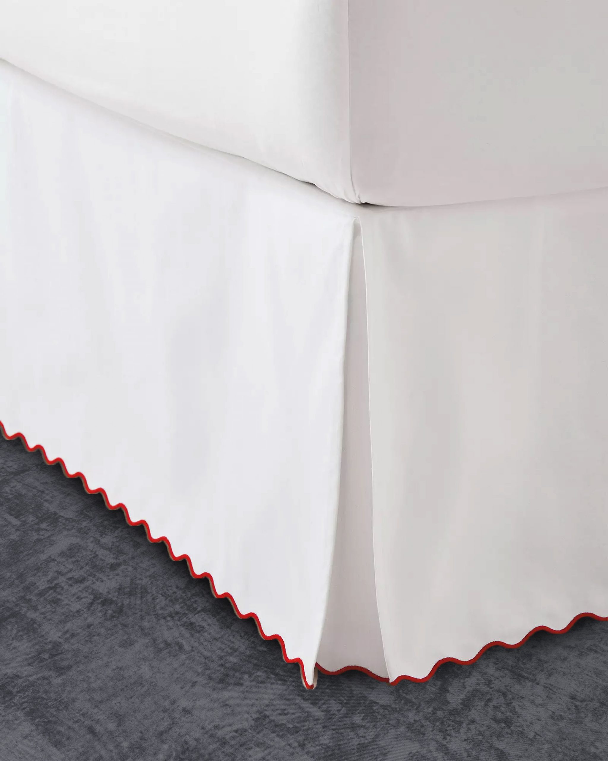 400 Thread Count White Cotton Sateen Scalloped Embroidery Tailored Bed Skirt Three Sided Coverage with Platform - Image 2