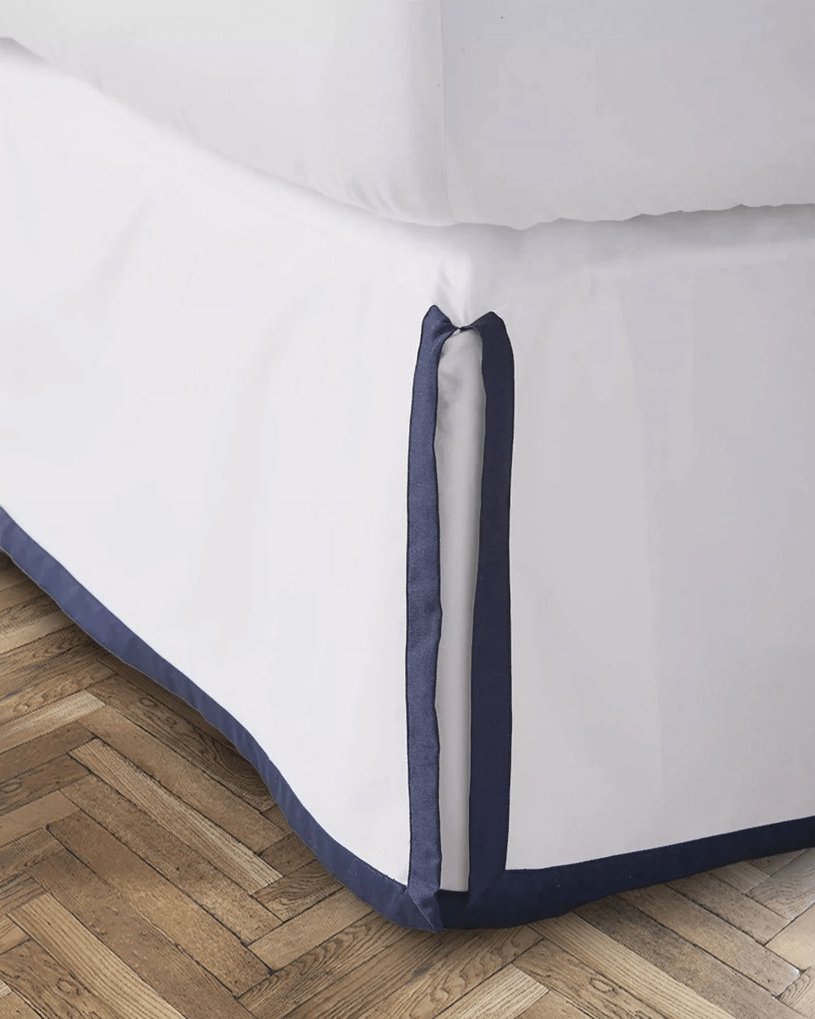 400 Thread Count White 100% Cotton Sateen Border Frame Tailored Bed Skirt Three Sided Coverage with Platform - Image 2